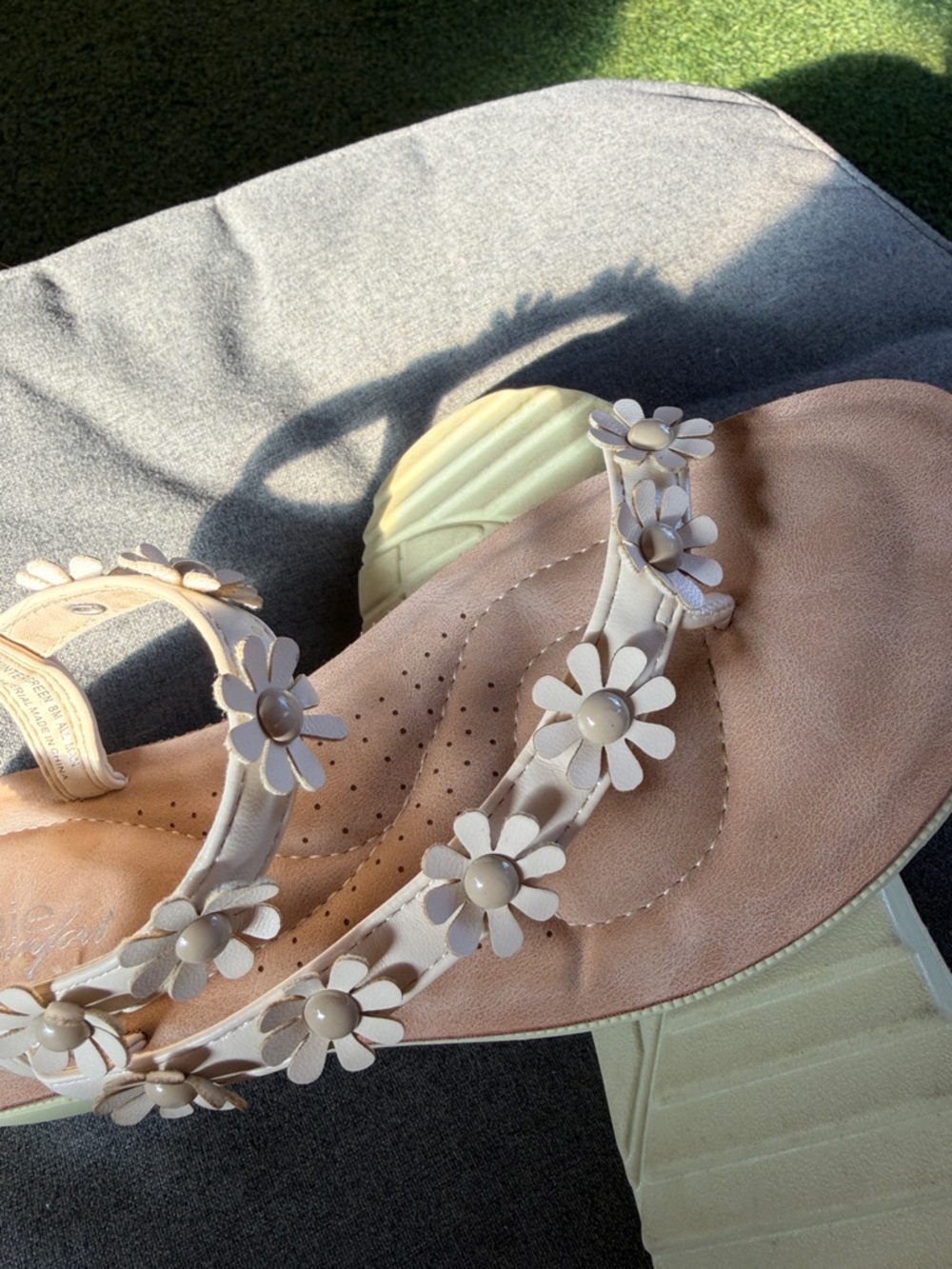 Annie Cream Floral Slingback Sandals - Picture 7 of 8